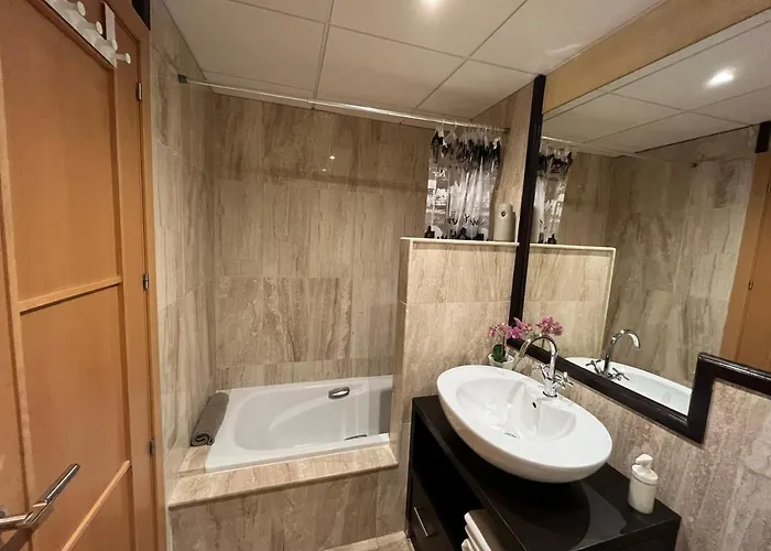 Hotel Altos Del Toril 2 Wifi Y Parking *